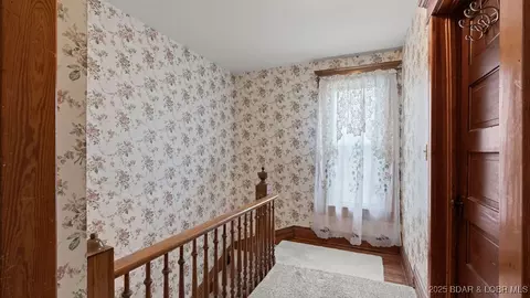 Entry Way - 207 Franklin Ave, Eldon, MO 65026 photo 8 of 8