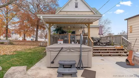 Exterior - 207 Franklin Ave, Eldon, MO 65026 photo 7 of 9