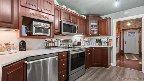 Kitchen - 207 Franklin Ave, Eldon, MO 65026 photo 3 of 7