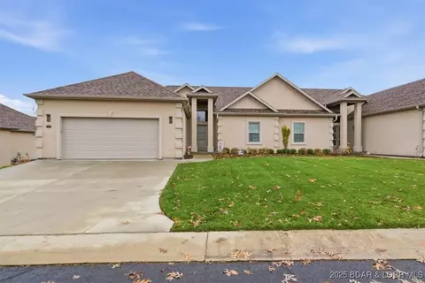 94 Bella Terra Ct, Sunrise Beach, MO 65079