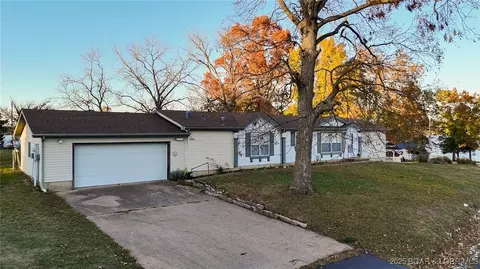 31527 Tonys Pt, Gravois Mills, MO 65037