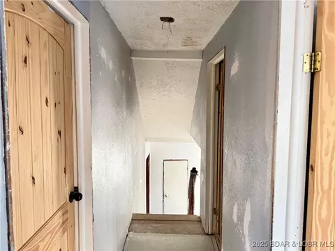 Entry Way - 205 5th St, Stover, MO 65078 photo 2 of 2