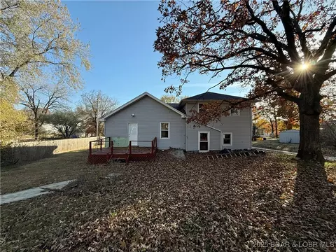 Exterior - 205 5th St, Stover, MO 65078 photo 5 of 5