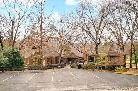 328 Hogan Dr #C, Lake Ozark, MO 65049