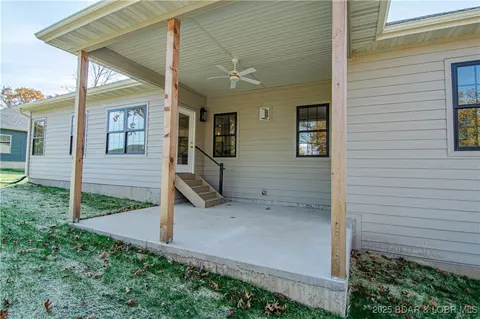 Exterior - 18 Lady Bug Ln, Camdenton, MO 65020 photo 6 of 9