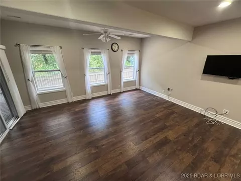 Living - 4331 Sunset Dr #B, Osage Beach, MO 65065 photo 6 of 6