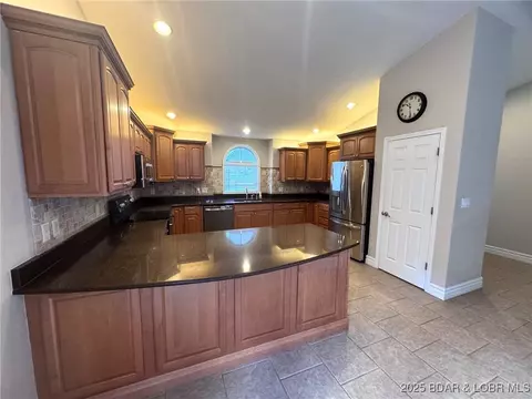 Kitchen - 4331 Sunset Dr #B, Osage Beach, MO 65065 photo 4 of 4