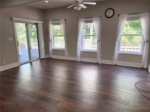 Living - 4331 Sunset Dr #B, Osage Beach, MO 65065 photo 5 of 6