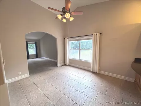 Living - 4331 Sunset Dr #B, Osage Beach, MO 65065 photo 3 of 6