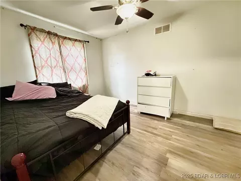 Bedroom - 50 Cave Dr, Eldon, MO 65026 photo 3 of 5