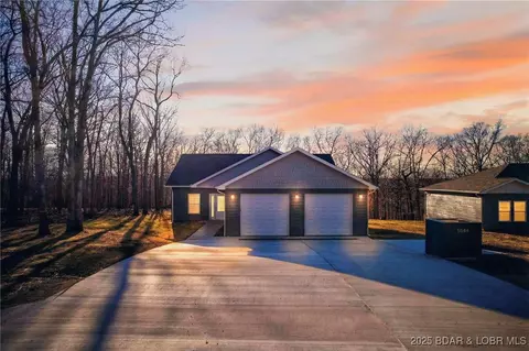 5844 Horseshoe Bend Pkwy, Four Seasons, MO 65049
