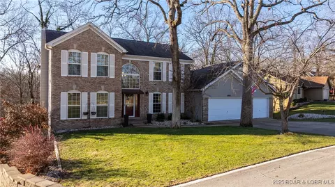5866 Bluebird Cir, Osage Beach, MO 65065