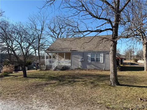 23142 Salley Dr, Warsaw, MO 65355