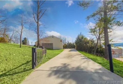 142 Vision Dr #PLUS EXTRA, Camdenton, MO 65020