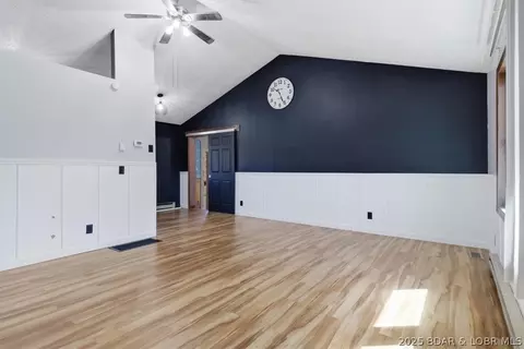 Entry Way - 807 Rollotrend Ln, Eldon, MO 65026 photo 1 of 3