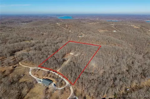 309 Smokey Hills Rd, Camdenton, MO 65020