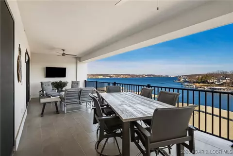 166 Captiva Dr #3G, Sunrise Beach, MO 65079