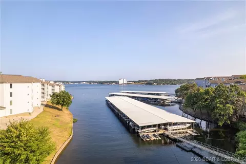344 Regatta Bay Dr #4D, Lake Ozark, MO 65049