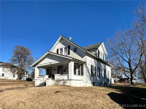 802 S Oak St, California, MO 65018
