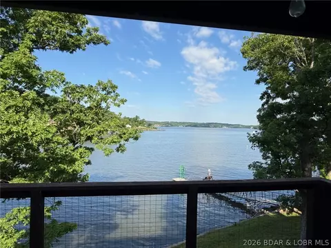 255 Lone Oak Pt #27, Sunrise Beach, MO 65079