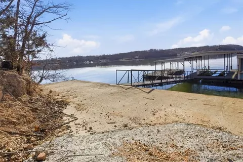 31501 Broken Circle Rd, Stover, MO 65078 photo 4
