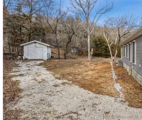 Exterior - 73 Oldham Dr, Roach, MO 65787 photo 4 of 4