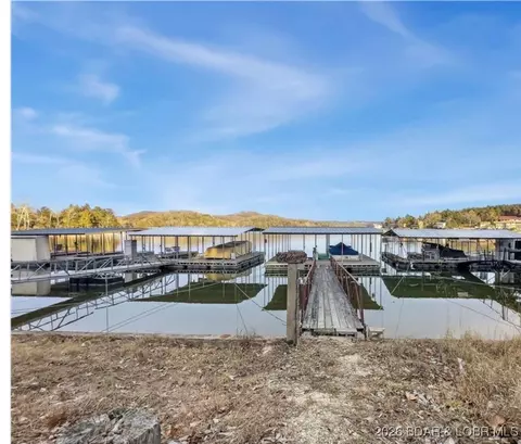 View/Area - 73 Oldham Dr, Roach, MO 65787 photo 1 of 2