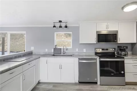 129 Hidden Pond Cv, Gravois Mills, MO 65037