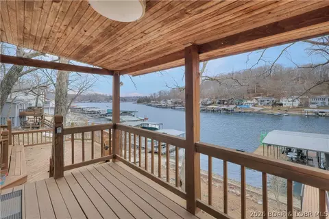 29966 Oak Knoll Rd, Rocky Mount, MO 65072