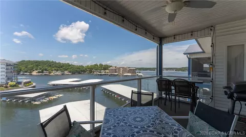 85 Monarch Cove Ct #6B, Lake Ozark, MO 65049