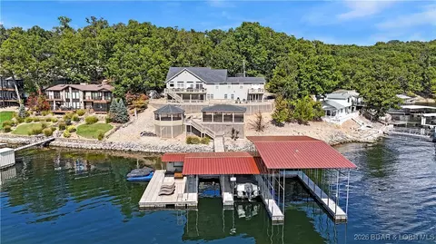 75 Haven Dr, Sunrise Beach, MO 65079