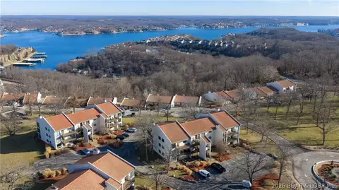 49 E Casa Seville Dr #170, Lake Ozark, MO 65049