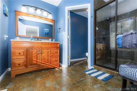 Bath - 11 Claw Dr, Camdenton, MO 65020 photo 1 of 5