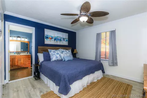 Bedroom - 11 Claw Dr, Camdenton, MO 65020 photo 4 of 6