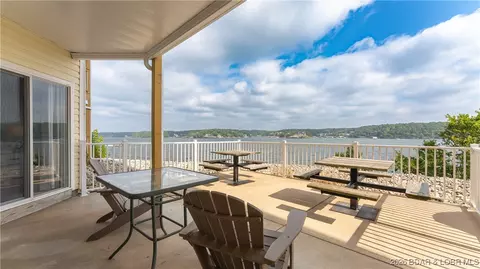 1481 Ledges Dr #10110, Osage Beach, MO 65065