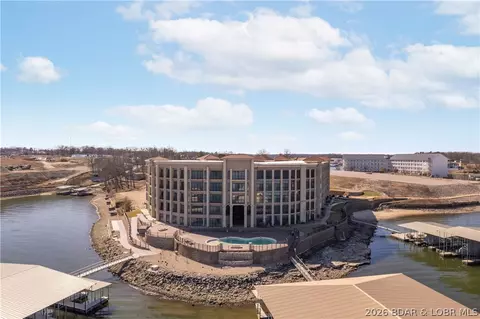 1184 Jeffries Rd #519, Osage Beach, MO 65065