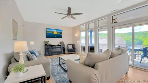 611 Lazy Days Rd #L5, Osage Beach, MO 65065