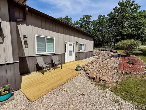 436 Country Mile Dr, Camdenton, MO 65020