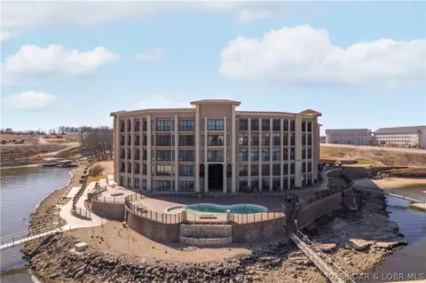 1184 Jeffries Rd #118, Osage Beach, MO 65065