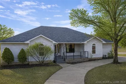 46 Watkins Dr, Camdenton, MO 65020
