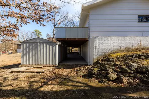 Exterior - 39 Rustic Pl, Camdenton, MO 65020 photo 7 of 17