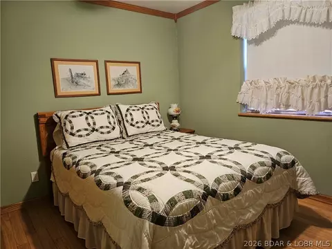 Bedroom - 162 Silent Springs Ln, Roach, MO 65787 photo 5 of 8