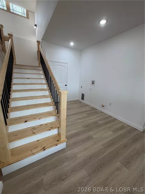 Entry Way - 1378 Full Gallop Ln, Roach, MO 65787 photo 11 of 11