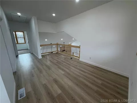 Entry Way - 1378 Full Gallop Ln, Roach, MO 65787 photo 3 of 11