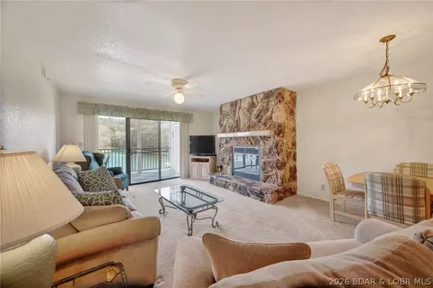 611 Lazy Days Rd #D1, Osage Beach, MO 65065