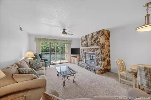 611 Lazy Days Rd #D1, Osage Beach, MO 65065