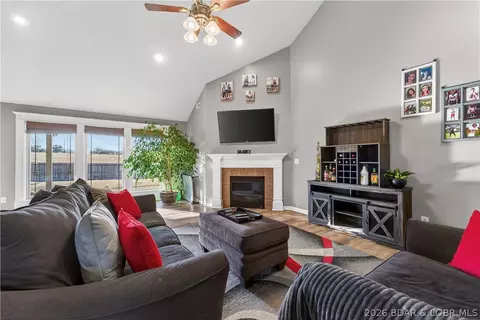 204 Redtail Dr, Ashland, MO 65010