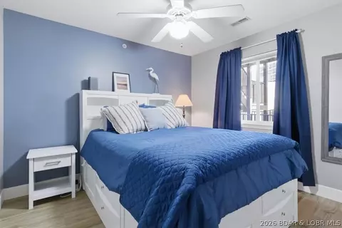 Bedroom - 575 Park Place Dr #2B, Kaiser, MO 65047 photo 1 of 4