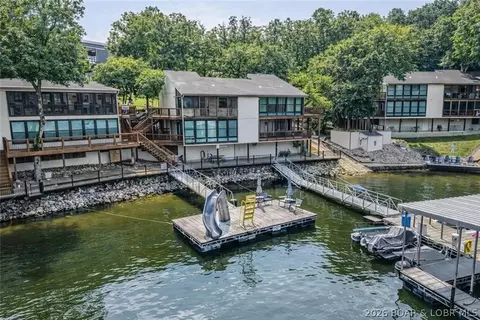 27 Roanda Beach Dr #2A, Lake Ozark, MO 65049