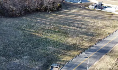 8 Acres Commercial St, Warsaw, MO 65355